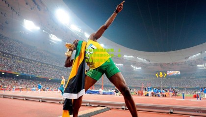 中超联赛激战正酣，上海海港领跑积分榜，山东泰山紧追不舍