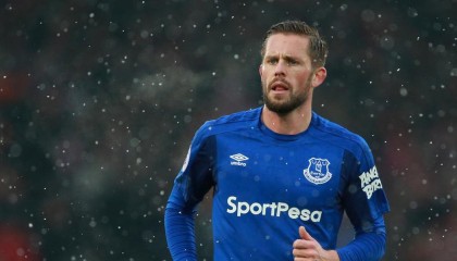 苏莱一剑封喉闪耀罗马，比萨主场力克劲敌荣膺最佳