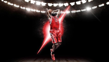 德甲联赛激战正酣，拜仁慕尼黑紧追榜首多特蒙德