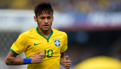 库里狂轰50分创赛季新高，勇士力克太阳锁定季后赛关键战